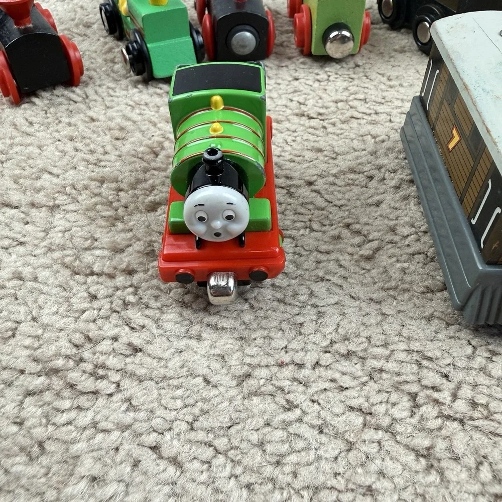 Lot of 13 Wood Train Cars Wooden Magnetic Various Brands Thomas The Train Brio